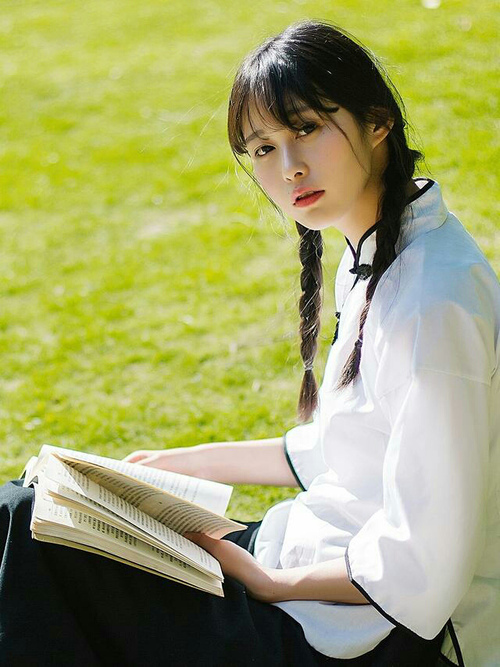 最佳瞬间:王强压哨三分助北京逆转!