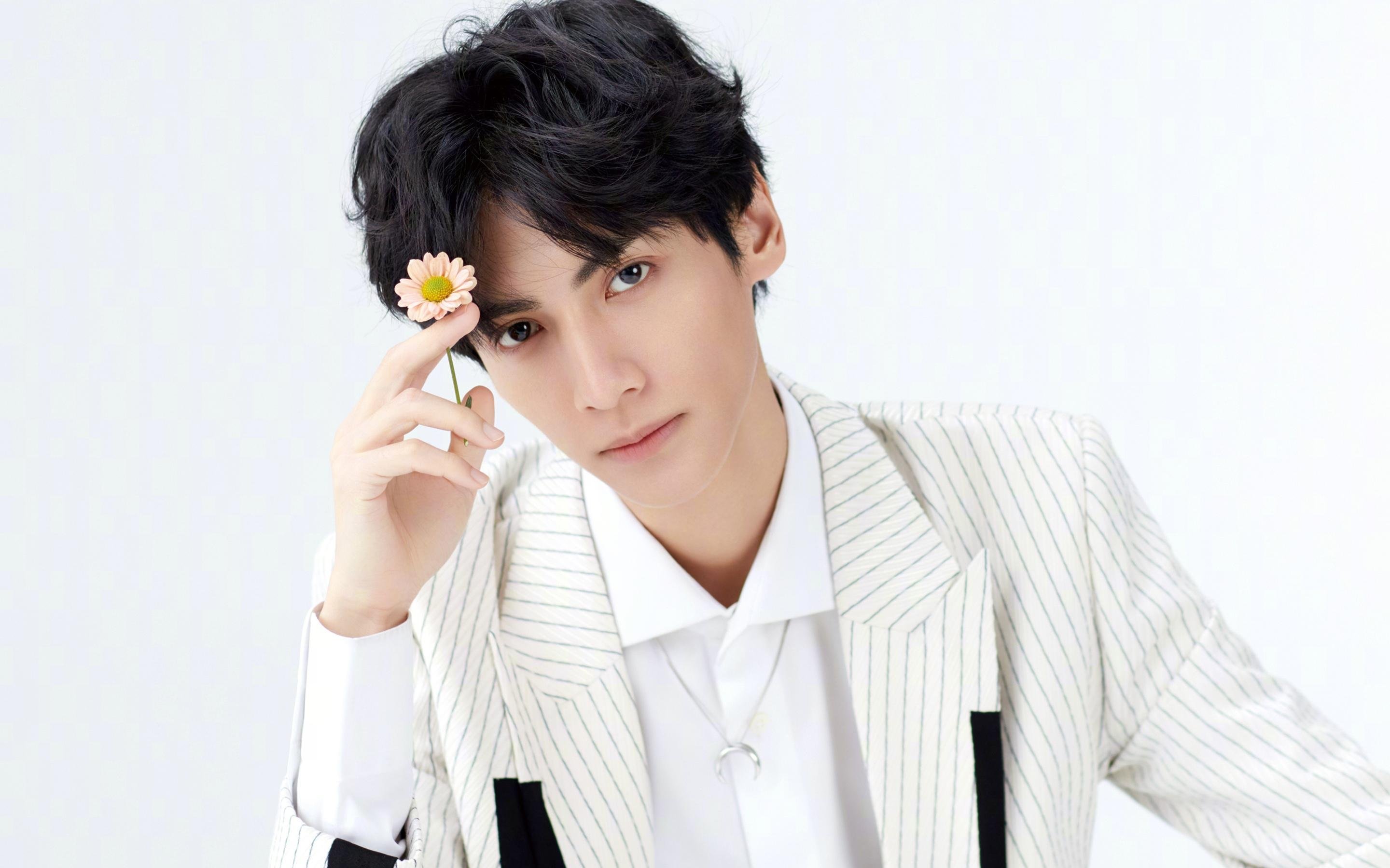 爱游戏APP-电竞行业的职业道德：尊重对手与遵守规则，电竞选手的职业道德