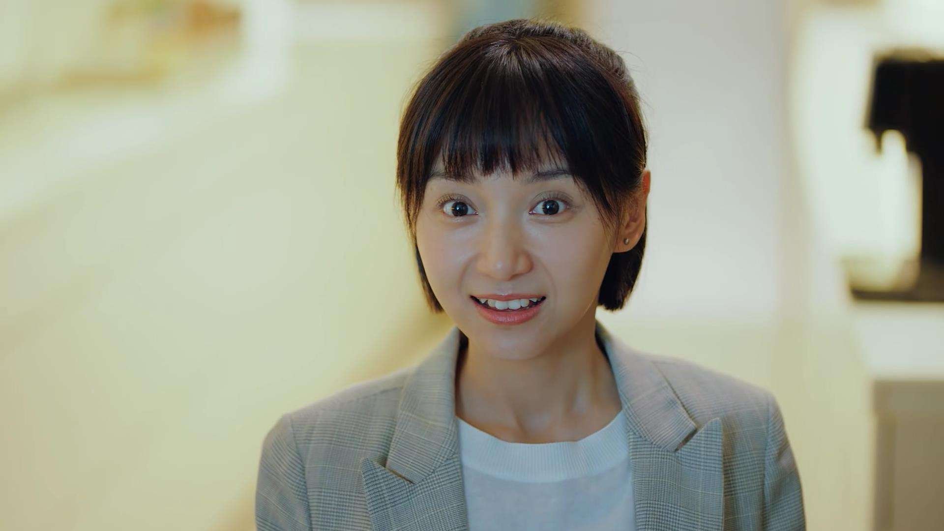 爱游戏平台-自由潜水比赛，潜入海底的宁静世界，自由潜水视频